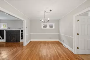 1351 Manor Park Ave, Oakwood, OH 44107 - Photo 15