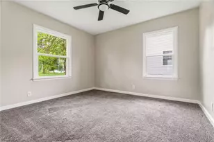 1381 Greenwood Ave, Akron, OH 44320 - Photo 15