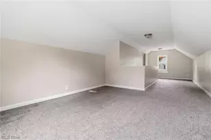 1381 Greenwood Ave, Akron, OH 44320 - Photo 21