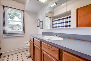225 Burton St, Fairport Harbor, OH 44077 - Photo 23