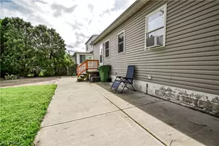 225 Burton St, Fairport Harbor, OH 44077 - Photo 35