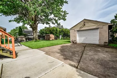 225 Burton Street, Fairport Harbor, OH 44077 - Photo 37