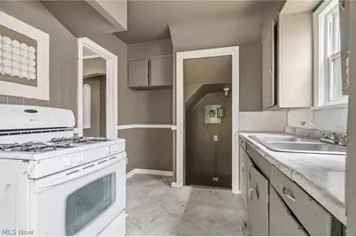 16117 Talford Avenue, Loveland, OH 44128 - Photo 9