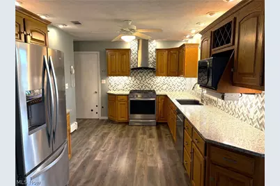 5508 McCartney Road, Sandusky, OH 44870 - Photo 5