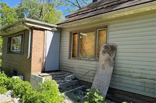 3419 E 70th St, Loveland, OH 44127 - Photo 3