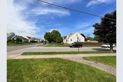 5910 Wilber Avenue, Parma, OH 44129 - Photo 3