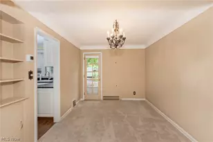 4810 Westbourne Rd, Lyndhurst, OH 44124 - Photo 11