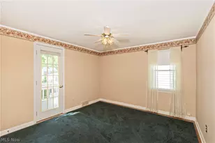 4810 Westbourne Rd, Lyndhurst, OH 44124 - Photo 25