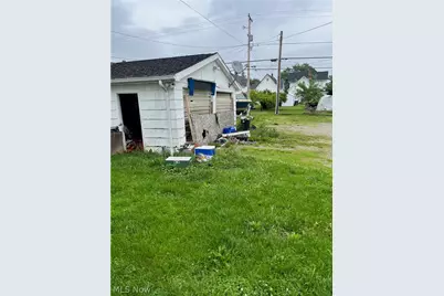 411 S Myrtle Avenue, Willard, OH 44890 - Photo 13