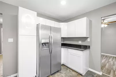 428 Seaman Avenue, Akron, OH 44305 - Photo 15