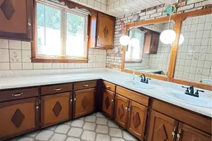 46605 Main St, Jacobsburg, OH 43933 - Photo 25
