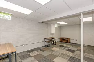 8635 Crow Rd, Litchfield, OH 44253 - Photo 33