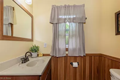 8635 Crow Road, Litchfield, OH 44253 - Photo 19