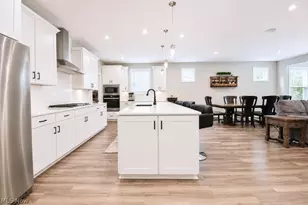 8208 Mustang Ln, Mentor, OH 44060 - Photo 9