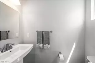 8513 Raya Ln, Streetsboro, OH 44241 - Photo 13