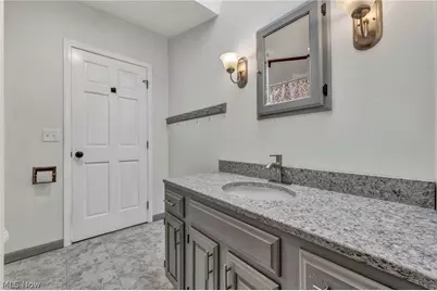 4020 Faircrest Street SW, Canton, OH 44706 - Photo 27