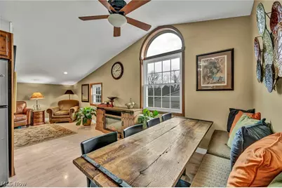 4020 Faircrest Street SW, Canton, OH 44706 - Photo 9