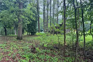 12797 Oakwood Ave NW, Uniontown, OH 44685 - Photo 7