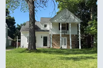 20029 Sussex Road, Huber Heights, OH 44122 - Photo 1