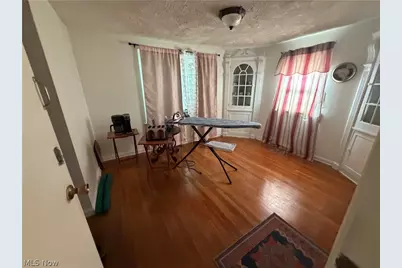20029 Sussex Road, Huber Heights, OH 44122 - Photo 7