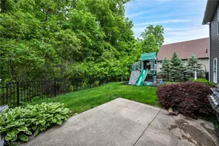 7936 Butterfly St, Concord Twp, OH 44077 - Photo 45