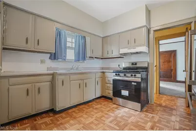 609 Storer Avenue, Akron, OH 44320 - Photo 9