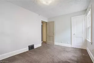 609 Storer Ave, Akron, OH 44320 - Photo 15