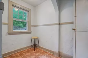 609 Storer Ave, Akron, OH 44320 - Photo 11