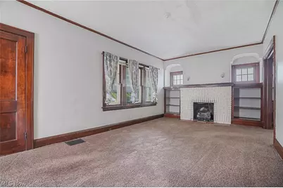 609 Storer Avenue, Akron, OH 44320 - Photo 5