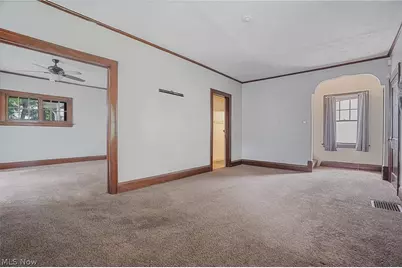 609 Storer Avenue, Akron, OH 44320 - Photo 7