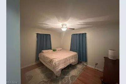 438 10th Street, Struthers, OH 44471 - Photo 7