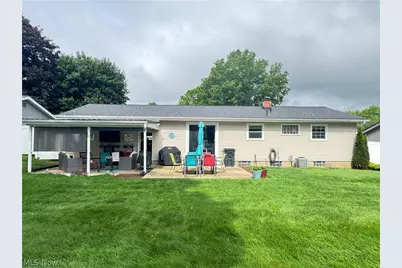 4013 Shelbourne Drive, Youngstown, OH 44511 - Photo 3
