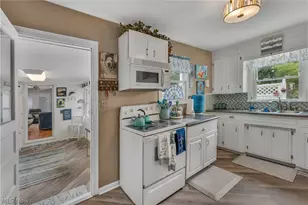 27233 Lake Point Dr, Beloit, OH 44609 - Photo 27