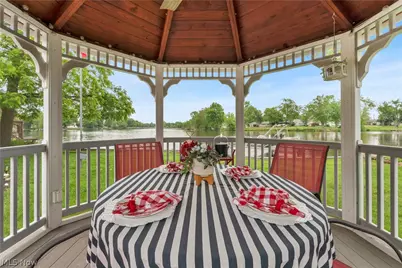 27233 Lake Point Drive, Beloit, OH 44609 - Photo 5