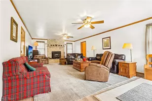 22875 Ellsworth Dr, Minerva, OH 44657 - Photo 5