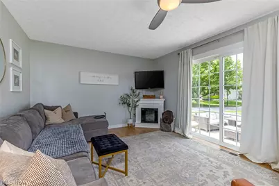 391 Burns Drive N, Westerville, OH 43082 - Photo 9