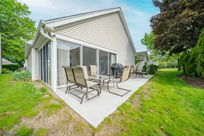 19374 Lauren Way, Strongsville, OH 44149 - Photo 3
