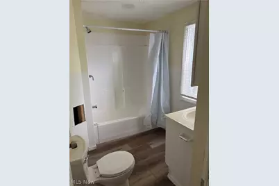 2100 W 95th Street, Loveland, OH 44102 - Photo 11