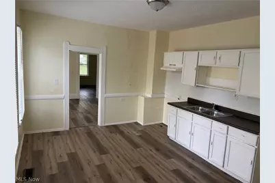 2100 W 95th Street, Loveland, OH 44102 - Photo 9