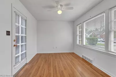 1959 Warrensville Center Road, South Euclid, OH 44121 - Photo 13