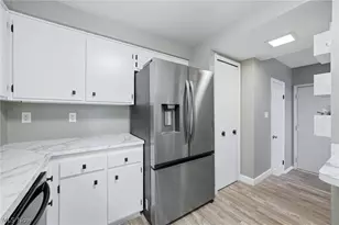 32726 Washington Ct, Solon, OH 44139 - Photo 13