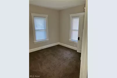 502 Dewey Avenue, Elyria, OH 44035 - Photo 7