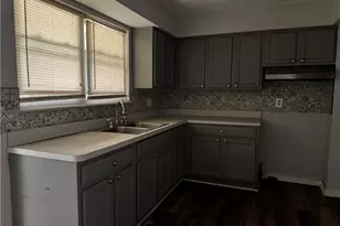 9409 Manor Ave, Loveland, OH 44104 - Photo 25