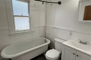 1220 E 176th St, Loveland, OH 44119 - Photo 9