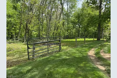 7424 Criswell Road, Fredericksburg, OH 44627 - Photo 13
