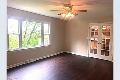 109 Martha Dr., St Clairsville, OH 43950 - Photo 5