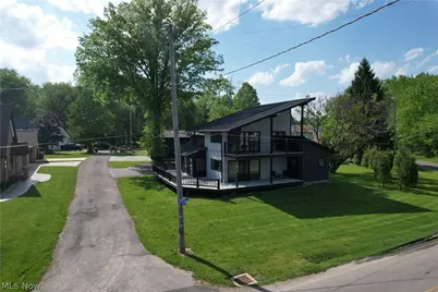 1652 Jersey Street, Lake Milton, OH 44429 - Photo 7