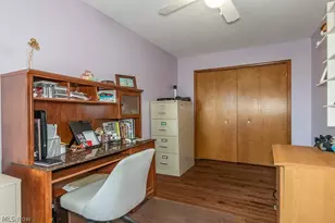 33091 Lakeshore Blvd, Eastlake, OH 44095 - Photo 31