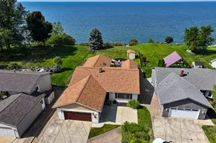 33091 Lakeshore Blvd, Eastlake, OH 44095 - Photo 3