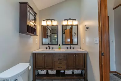 33091 Lake Shore Boulevard, Eastlake, OH 44095 - Photo 19